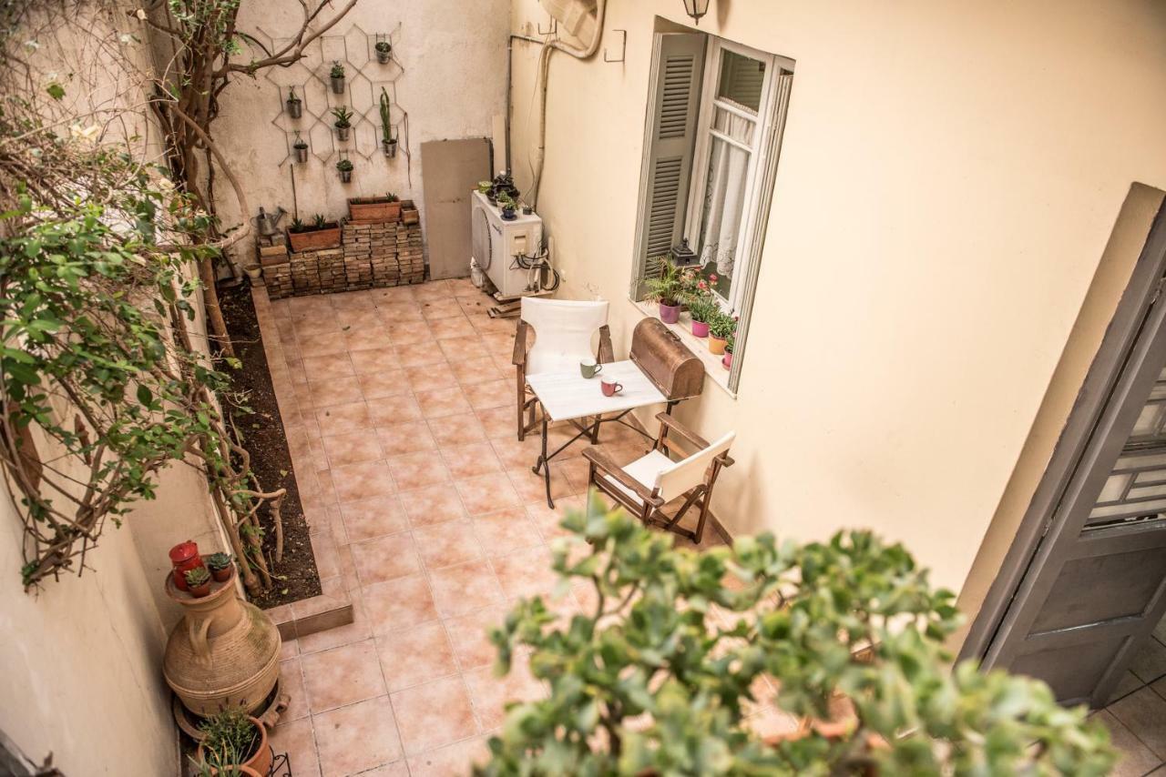 Elly'S House In Athens Appartement Buitenkant foto
